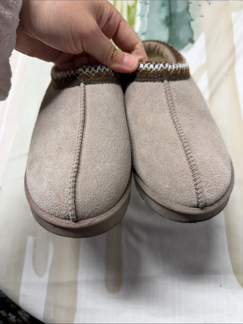 Aspen kids Cozy Slip-On kids leather Suede Slippers - Taupe tan size 4
